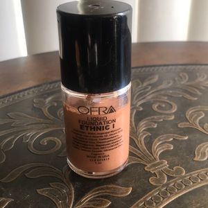 Liquid foundation